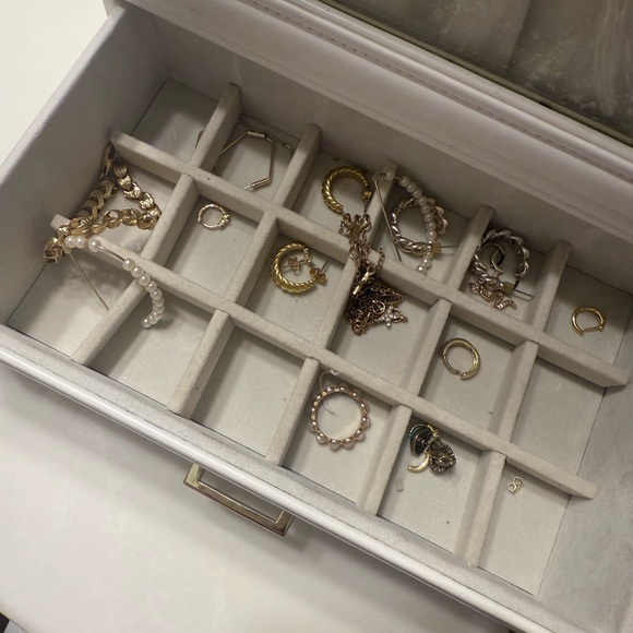 White Jewelry Organizer with Drawer - Picture 9 of 14